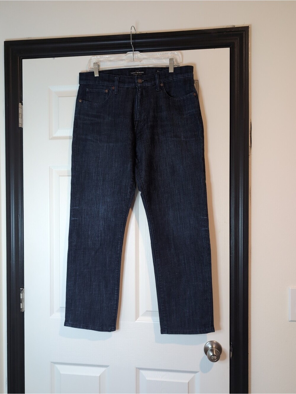 Men's 33/30 dark wash lucky brand jeans
